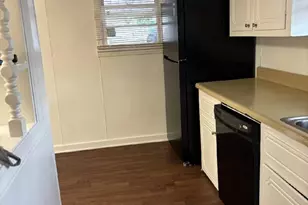 1025 Gaston Ave, Gastonia, NC 28052 - Photo 4