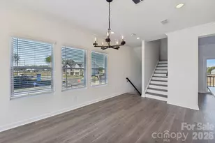 323 Golden Maple Ct, Fort Mill, SC 29708 - Photo 2