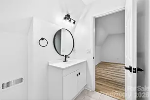 10054 Four Mile Crk Rd, Charlotte, NC 28277 - Photo 24