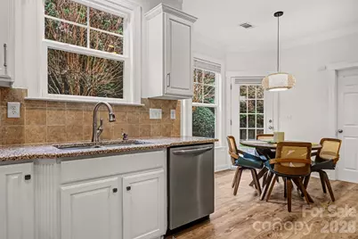 1022 Fleming Lane, Matthews, NC 28104 - Photo 8