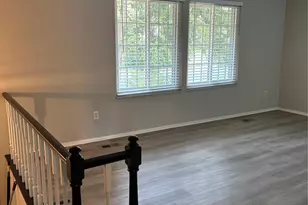 7211 Rollingridge Dr, Charlotte, NC 28211 - Photo 2