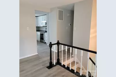 7211 Rollingridge Drive, Charlotte, NC 28211 - Photo 4