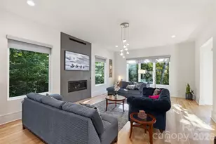 7223 Terrace Dr, Charlotte, NC 28211 - Photo 8