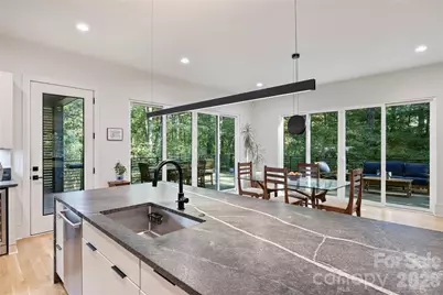 7223 Terrace Drive, Charlotte, NC 28211 - Photo 14