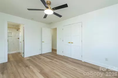 524 Pineland Road, Hendersonville, NC 28792 - Photo 20