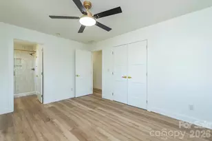 524 Pineland Rd, Hendersonville, NC 28792 - Photo 20