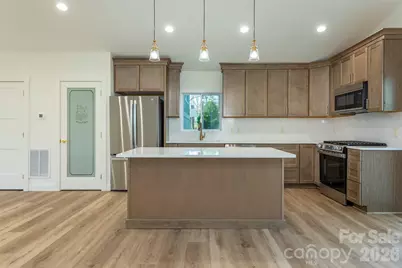 524 Pineland Road, Hendersonville, NC 28792 - Photo 10