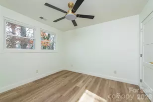 524 Pineland Rd, Hendersonville, NC 28792 - Photo 26