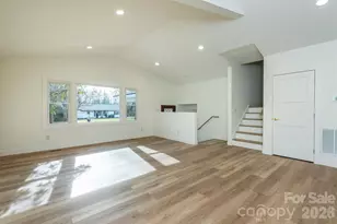 524 Pineland Rd, Hendersonville, NC 28792 - Photo 6