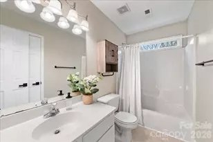 7800 Trotter Rd, Charlotte, NC 28216 - Photo 36