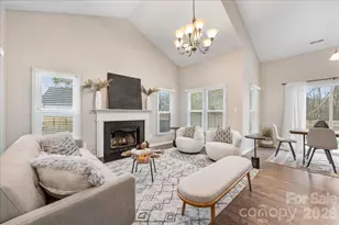 7800 Trotter Rd, Charlotte, NC 28216 - Photo 8