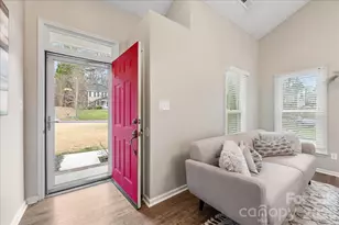 7800 Trotter Rd, Charlotte, NC 28216 - Photo 6