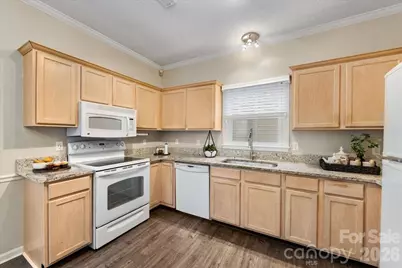 7800 Trotter Road, Charlotte, NC 28216 - Photo 16