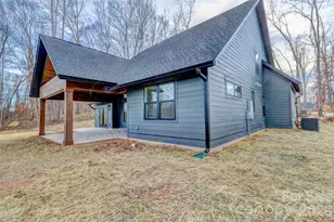 1041 Harrogate Dr, Bessemer City, NC 28016 - Photo 8