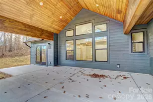 1041 Harrogate Dr, Bessemer City, NC 28016 - Photo 12