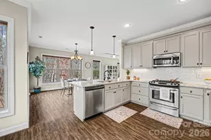 7718 Farmbrook Dr, Waxhaw, NC 28173 - Photo 18