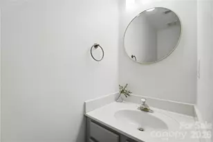 8805 Red Tail Ct, Charlotte, NC 28269 - Photo 14