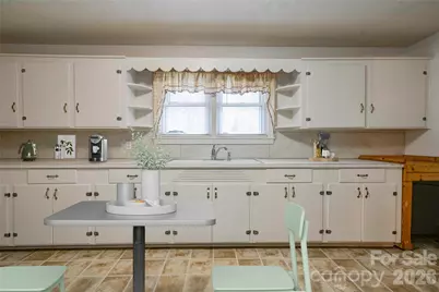 714 Linwood Road, Kings Mountain, NC 28086 - Photo 6