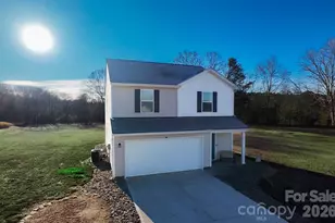 105 Oak Xing Dr, Shelby, NC 28152 - Photo 1