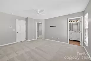 12811 Bullock Greenway Blvd, Charlotte, NC 28277 - Photo 14