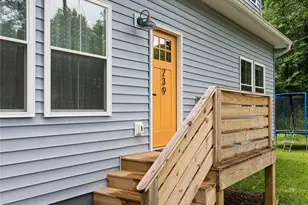 239 Bonnies Mdw Pl, Asheville, NC 28806 - Photo 4