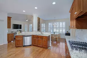 18530 Carnegie Overlook Blvd, Davidson, NC 28036 - Photo 8