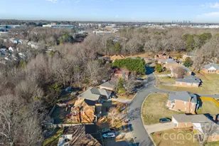 7132 Brighton Brook Dr, Charlotte, NC 28212 - Photo 38