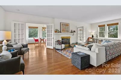 5 W Avon Parkway, Asheville, NC 28804 - Photo 6