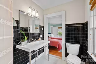 5 W Avon Pkwy, Asheville, NC 28804 - Photo 26