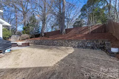 2200 Olde Chantilly Court, Charlotte, NC 28205 - Photo 30