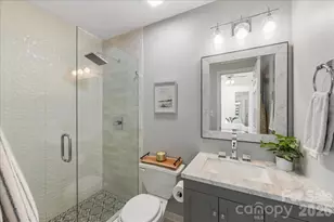 2200 Olde Chantilly Ct, Charlotte, NC 28205 - Photo 20