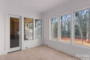 1708 Paddock Cir, Charlotte, NC 28209 - Photo 10