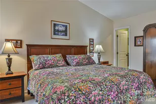 1301 Hyde Park Dr, Asheville, NC 28806 - Photo 22
