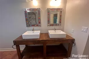 8133 Strawberry Ln, Charlotte, NC 28277 - Photo 18