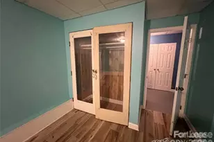 8133 Strawberry Ln, Charlotte, NC 28277 - Photo 34