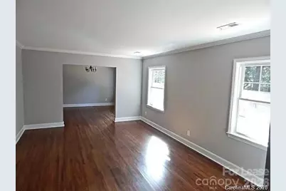 227 N Sharon Amity Road, Charlotte, NC 28211 - Photo 2