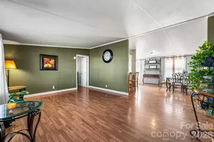 1817 Ellick Dr, Newton, NC 28658 - Photo 8