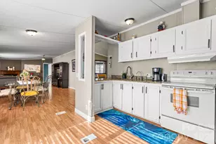 1817 Ellick Dr, Newton, NC 28658 - Photo 2