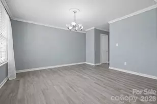 2044 Grimley Ln, Fort Mill, SC 29707 - Photo 8