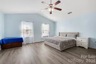 2044 Grimley Ln, Fort Mill, SC 29707 - Photo 10