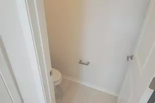 9143 Harwen Ln, Charlotte, NC 28215 - Photo 18