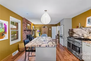 28 Graystone Rd, Asheville, NC 28804 - Photo 10