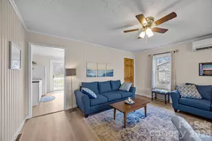 107 Axley St, Canton, NC 28716 - Photo 6