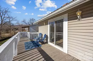 107 Axley St, Canton, NC 28716 - Photo 30