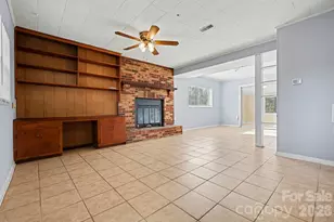 2601 Devon Dr, Dallas, NC 28034 - Photo 8