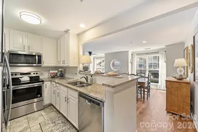 1144 W 1st Street, Charlotte, NC 28202 - Photo 4