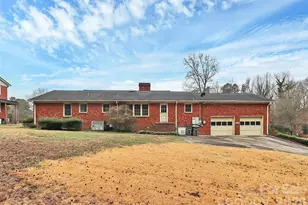 1202 Daybrook Dr, Kannapolis, NC 28081 - Photo 2
