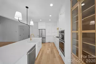 55 Johnson Dr, Asheville, NC 28804 - Photo 6