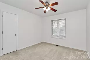 9421 Fairway Ridge Rd, Charlotte, NC 28277 - Photo 20