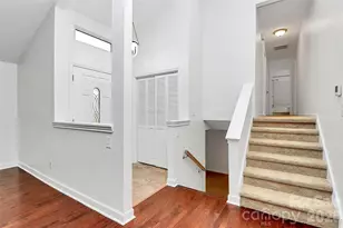 9421 Fairway Ridge Rd, Charlotte, NC 28277 - Photo 4